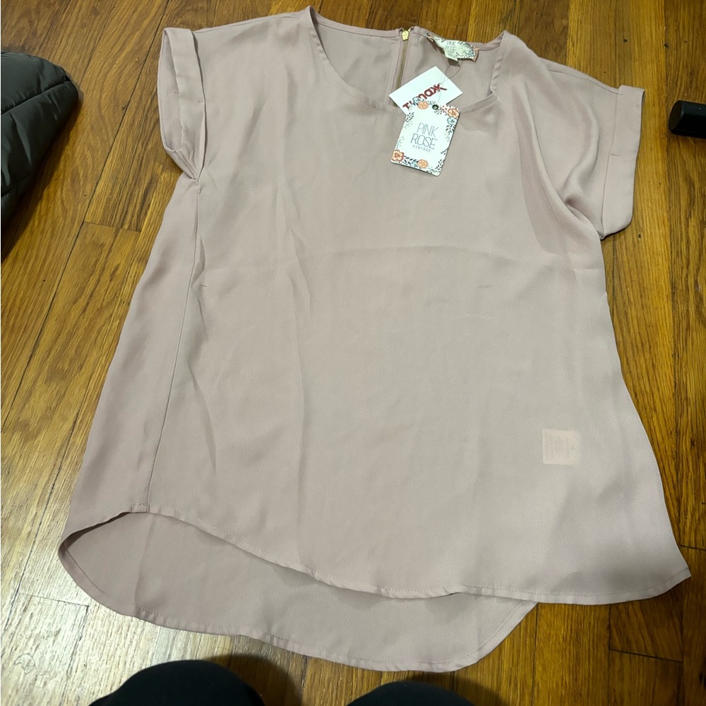 Pink rose vintage top!